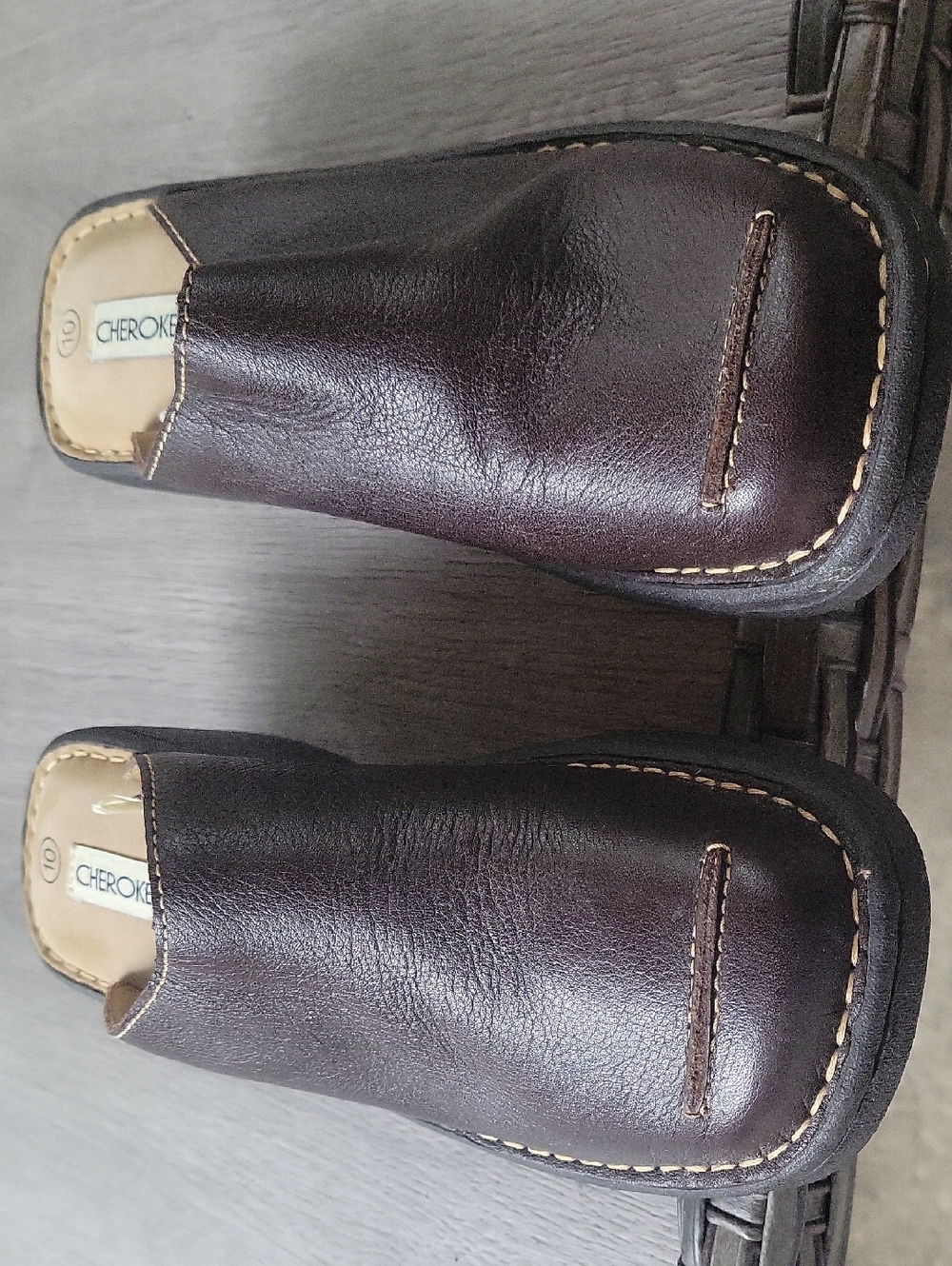 Cherokee Womens Brown Slip-On Leather Casual Shoes